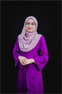 Rosdiyana Hasham@Hisam (Assoc. Prof. Ts. Dr.)